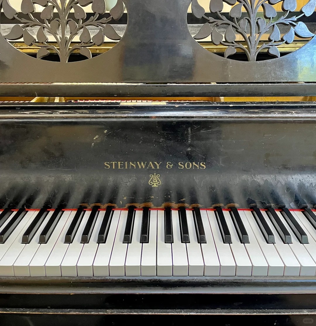 Premium steinway grand piano for discerning UK pianists