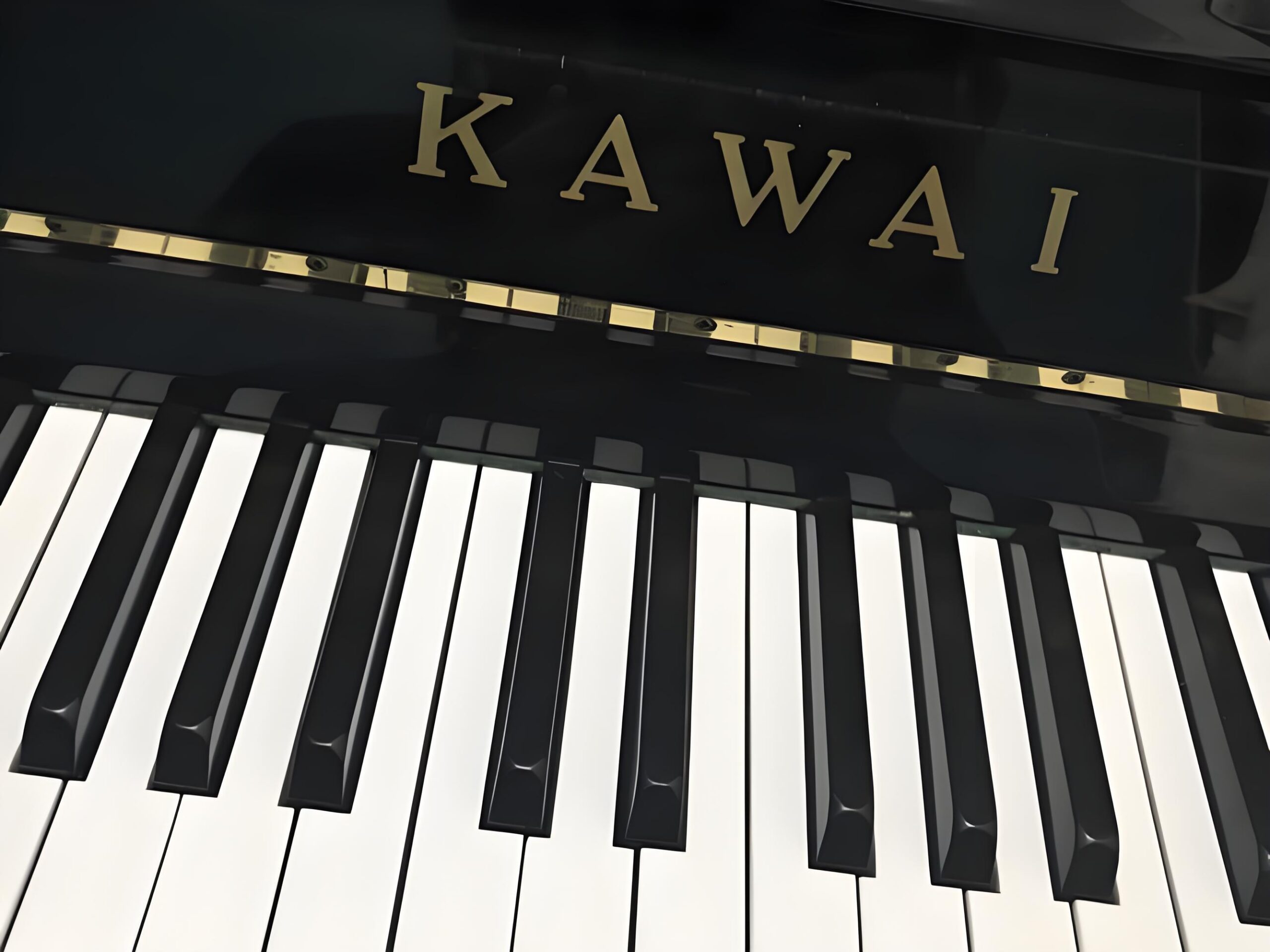 Mini Grand Piano Review: What It Is, Who It Suits & Cost