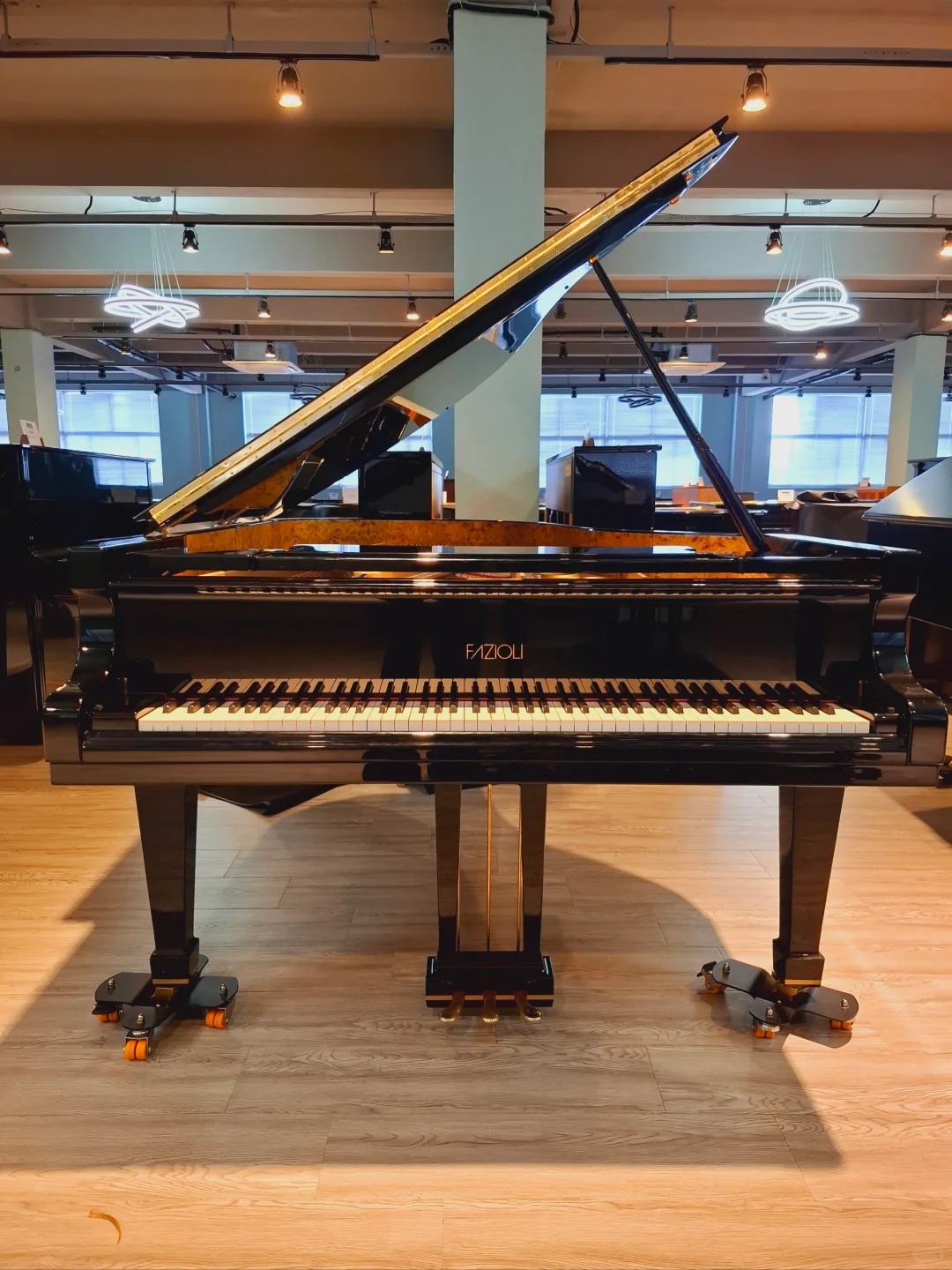 Pianoforte a coda Fazioli — riferimento visivo per l'articolo: Fazioli F278: Recensione del Pianoforte a Coda da Concerto