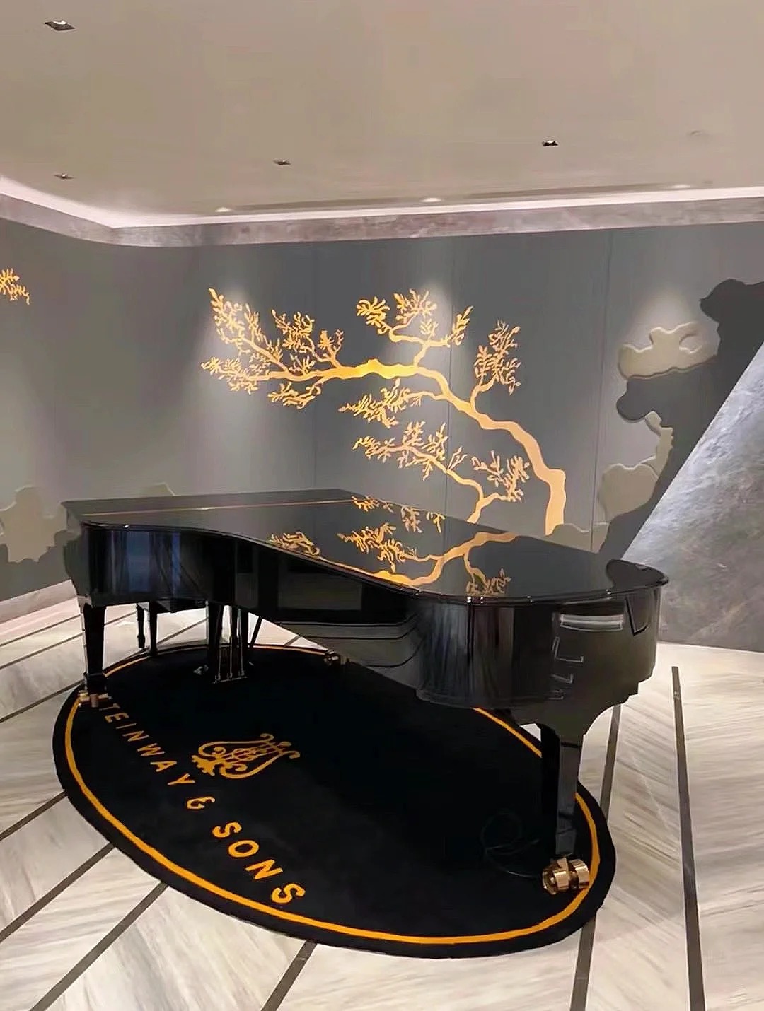 Pianoforte a coda Steinway — riferimento visivo per l'articolo: Test: i Pianoforti più costosi al mondo, modelli e prezzi