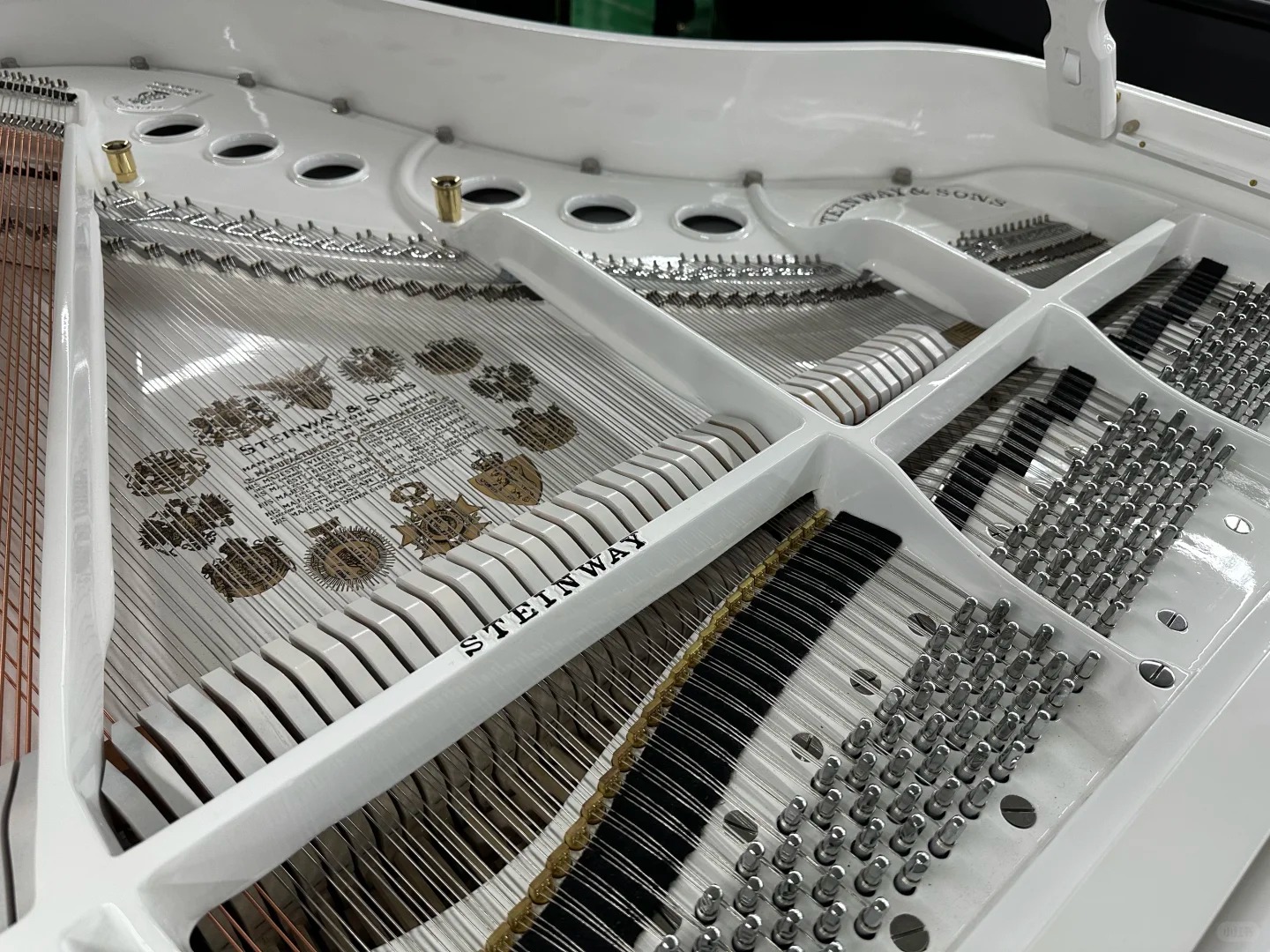 Pianoforte a coda Steinway — riferimento visivo per l'articolo: Test Thomann per pianoforti a coda: vantaggi, limiti e verifi