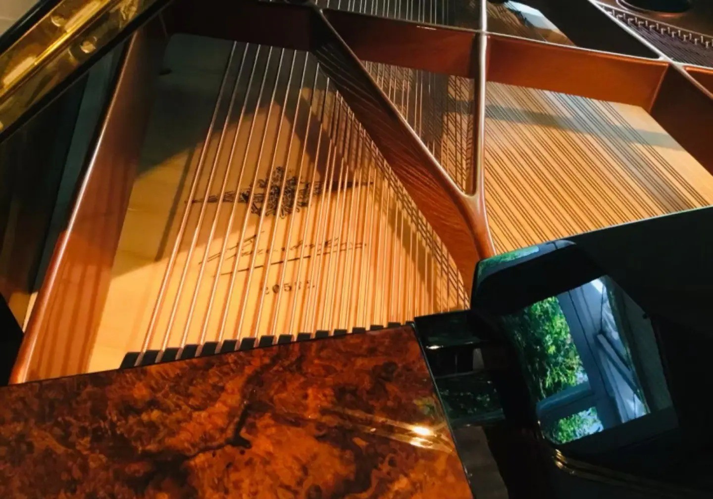 Pianoforte a coda di seconda mano — riferimento visivo per l'articolo: Piano a coda usato: Test e Rischi – Quanto si Ri
