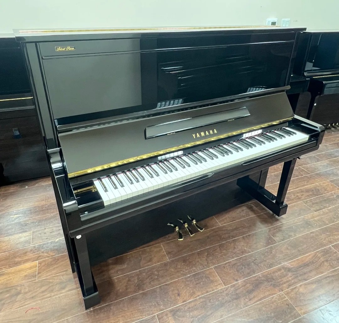 Piano droit Yamaha U300 – technologie Silent haut de gamme