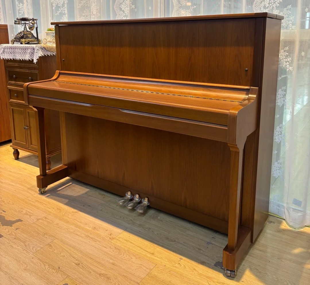 Piano droit Kawai K3 – marque japonaise fiable